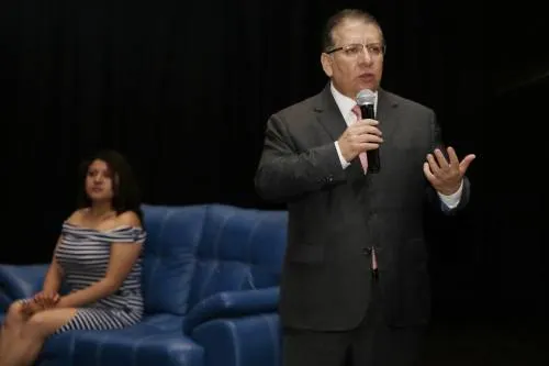 Encuestas no son confiables y no definen resultado de una elección: Doger