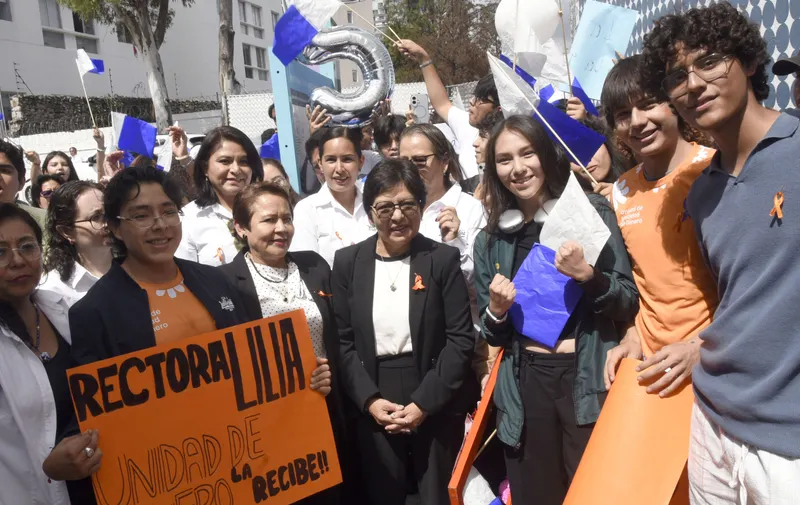 Preparatoria 2 de Octubre de 1968 celebra 45 años de trayectoria en la BUAP