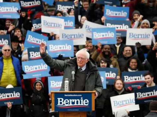 Trump, la persona más peligrosa de la historia moderna de EU: Sanders