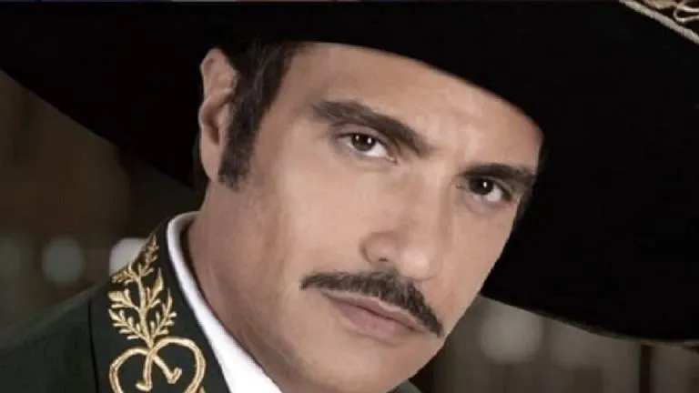 Jaime Camil revela las primeras imágenes de su papel como Vicente Fernández