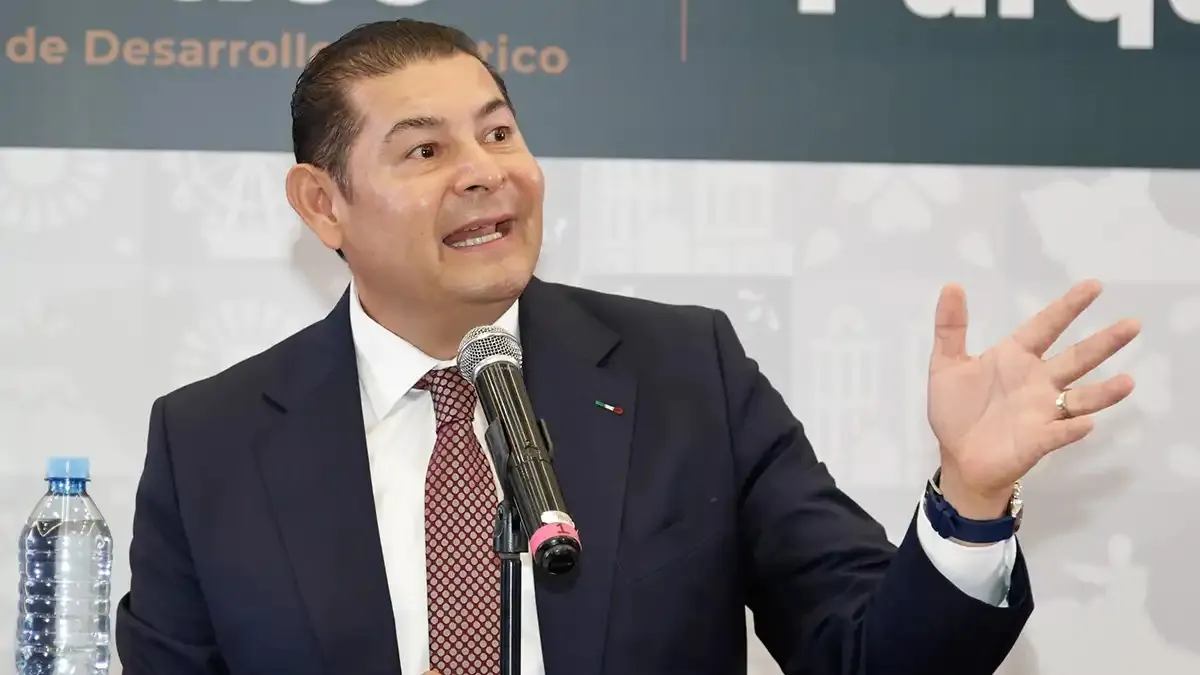 Alejandro Armenta Mier, gobernador de Puebla
