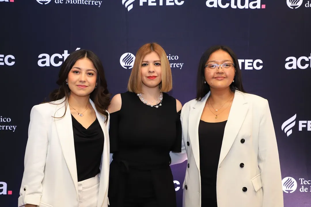 Cristina Reyes Fernanda Borrayo Antonia Ledezma