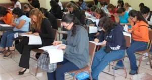 Examen a maestros se hizo de manera punitivo