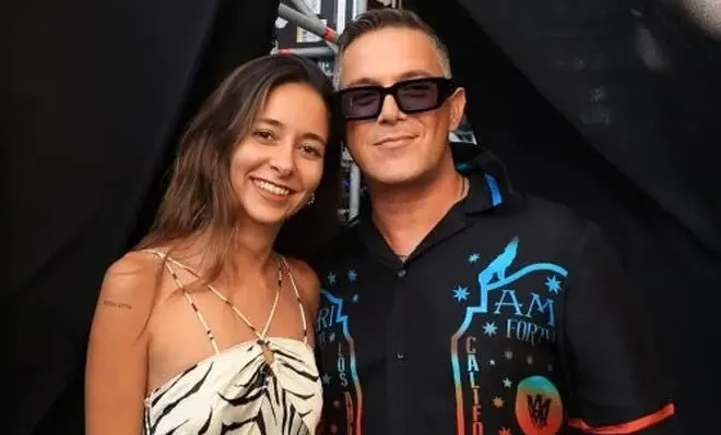 Alejandro Sanz rompe el silencio ante acusaciones de manipulación por parte de una fan