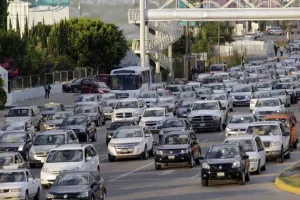 Al menos 121,650 autos no han canjeado placas