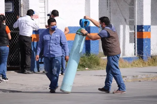 Salud confirma desabasto de oxígeno medicinal en Puebla