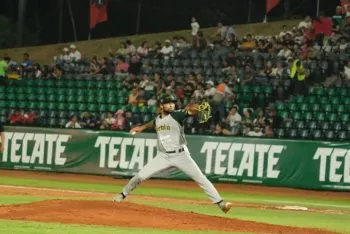 Pericos cae en el primero de la serie ante Olmecas de Tabasco