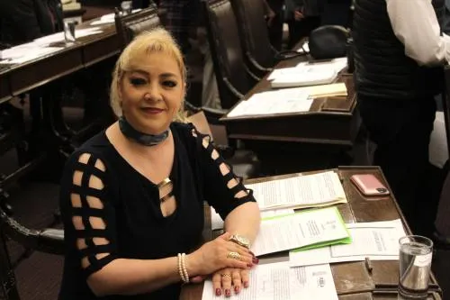 La legisladora María del Carmen Saavedra Fernández renuncia a la bancada del PAN en el Congreso