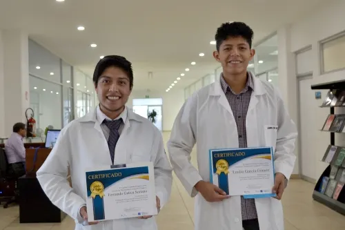Ganan estudiantes de Medicina de la BUAP primer y segundo lugar en Tercera ON de las Neurociencias