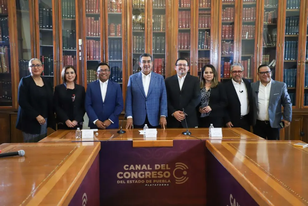 Inauguración del Canal del Congreso de Puebla