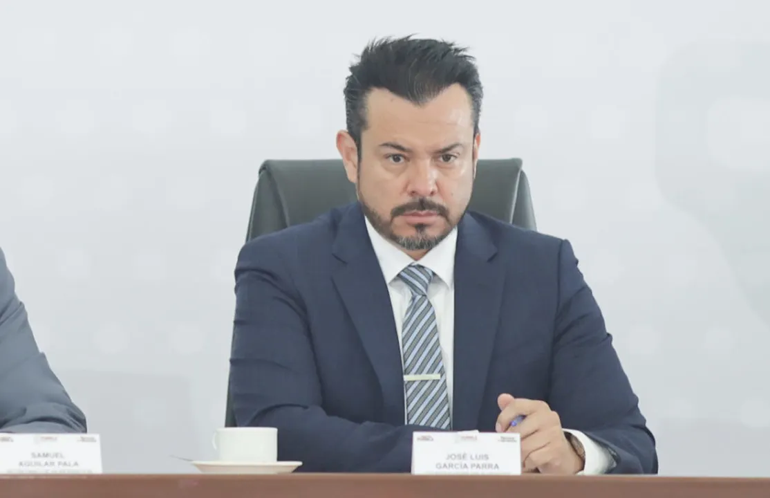 Gobierno de Puebla enfrenta pasivo laboral de mil millones por laudos heredados, señala García Parra