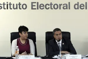 Consejeros IEE que buscan sumarse al OPLE seguirán cobrando