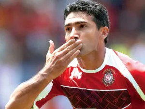 Sinha, a unas horas de definir su futuro