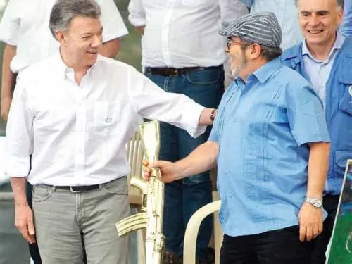 FARC proclaman el “adiós a las armas”