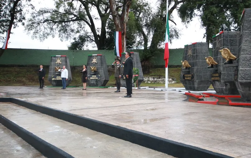 Ariadna Ayala rinde emotivo homenaje a los Niños Héroes en Atlixco