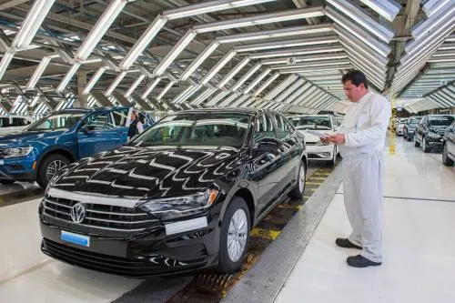 Volkswagen de México incrementa su producción un 25% en febrero
