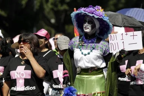 Sería un exceso del Congreso tipificar como feminicidio todos los homicidios de mujeres