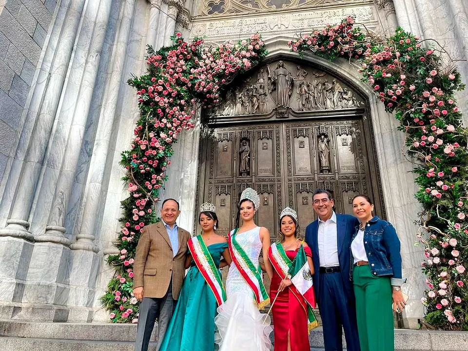 Cespedes Peregrina Desfile Independencia Nueva York