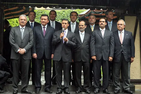 EPN se reunió con gobernadores panistas, entre ellos, RMV