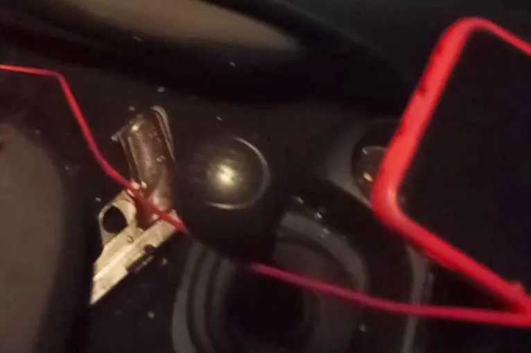 Pistola Vehiculo Normalistas Ayotzinapa