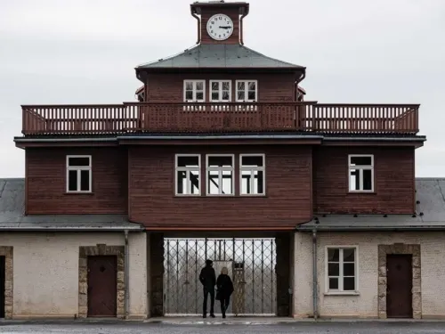 Homenaje virtual a víctimas del exterminio nazi