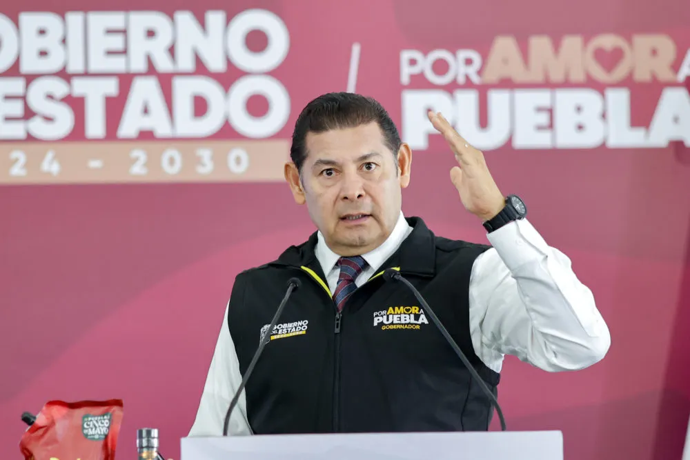 Alejandro Armenta, gobernador de Puebla