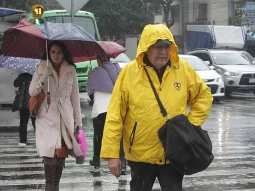 Prevén tormentas muy fuertes en varios estados por frente frío 14