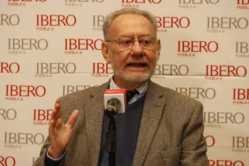 Lamenta rector de la Ibero la falta de democracia en México; candidatos son fruto de dedazos