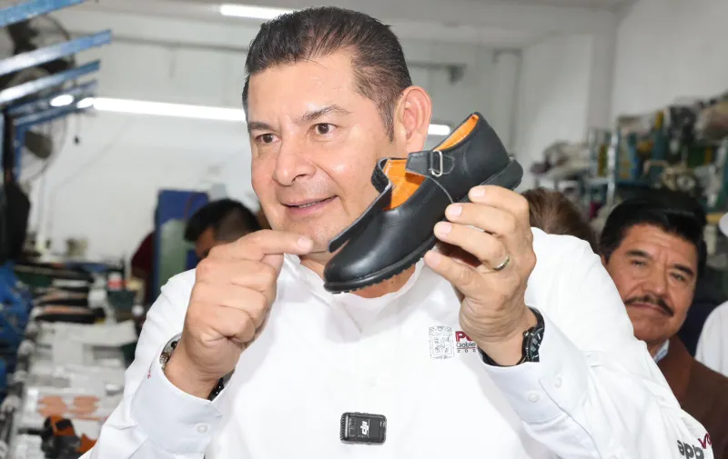 Gobierno de Puebla integrará más municipios al sector zapatero en 2026