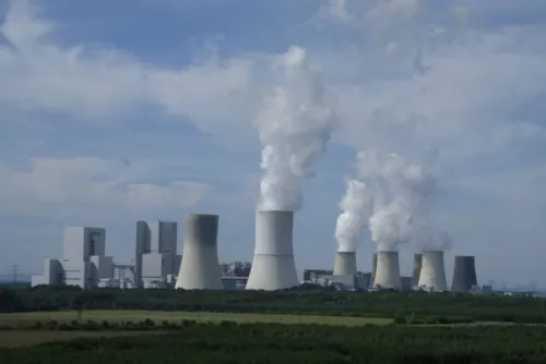 Cierre de plantas nucleares amenaza a los objetivos climáticos