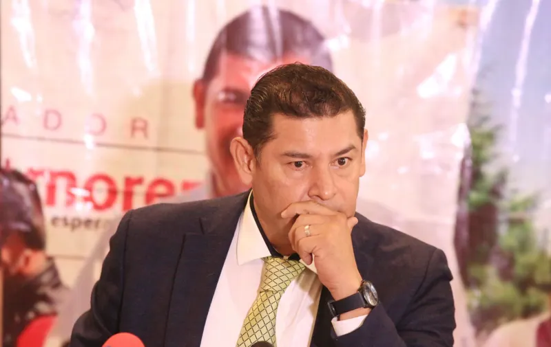 ¿Impulsa Armenta Mier caballo de troya para el IEE?