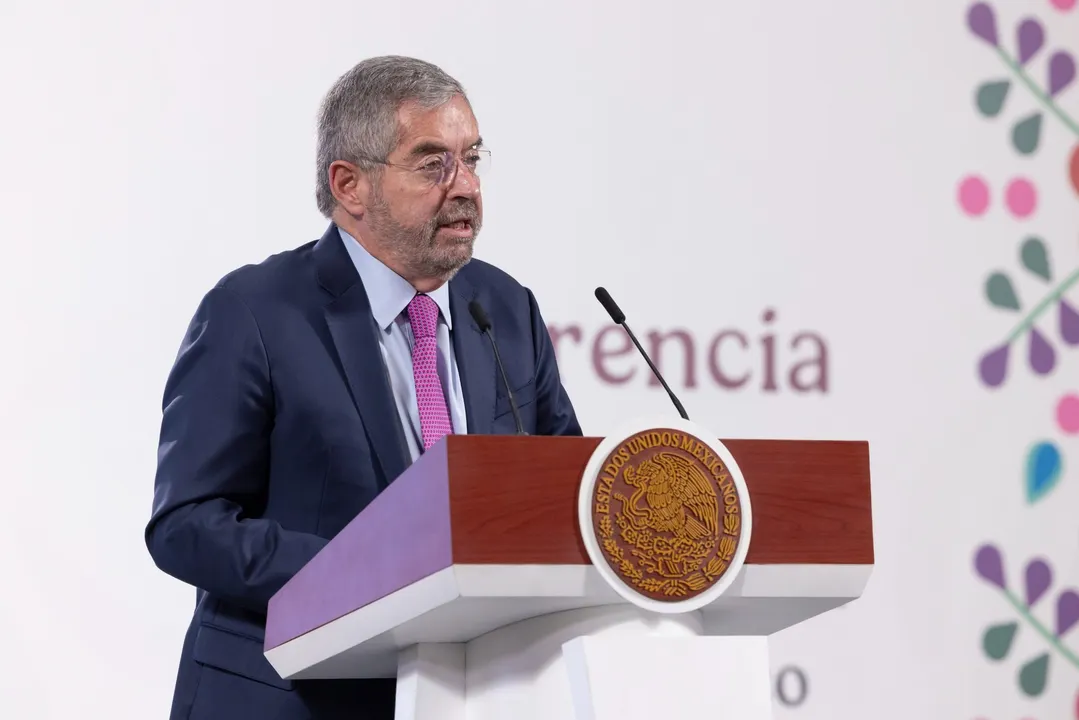 Detienen a 42 mexicanos en redadas migratorias en Los Ángeles: SRE