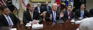 Trump firma la orden para retirar a EEUU del Tratado Transpacífico (TTP)