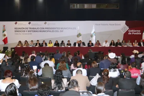 Recuperar la paz, seguridad y resarcir agravios, pide gobierno estatal a los 217 alcaldes de Puebla