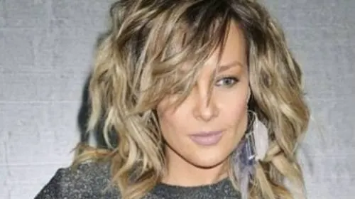 Fey publica fotografía semidesnuda y sus fans enloquecen