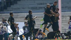 Pumas se cuela a la Liguilla; enfrentará al América