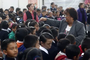 SEP ampliará programa Escuelas al CIEN en tres estados