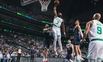 Celtics vence a Dallas y se ponen a un triunfo de ser campeones