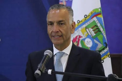 Maratónica entrega-recepción realiza Gali a Martha Eria Alonso: Vocero