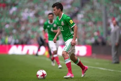 Chucky niega sentir presión al ser una figura a seguir con la selección