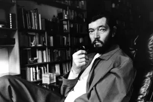 Abren primer bar temático de Cortázar en Argentina