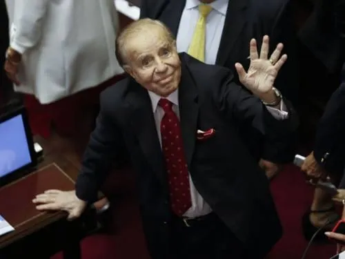 Tribunal de Argentina condena a expresidente acusado de corrupción