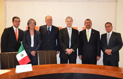 UDLAP y Tribunal Electoral del Estado firman convenios de colaboración
