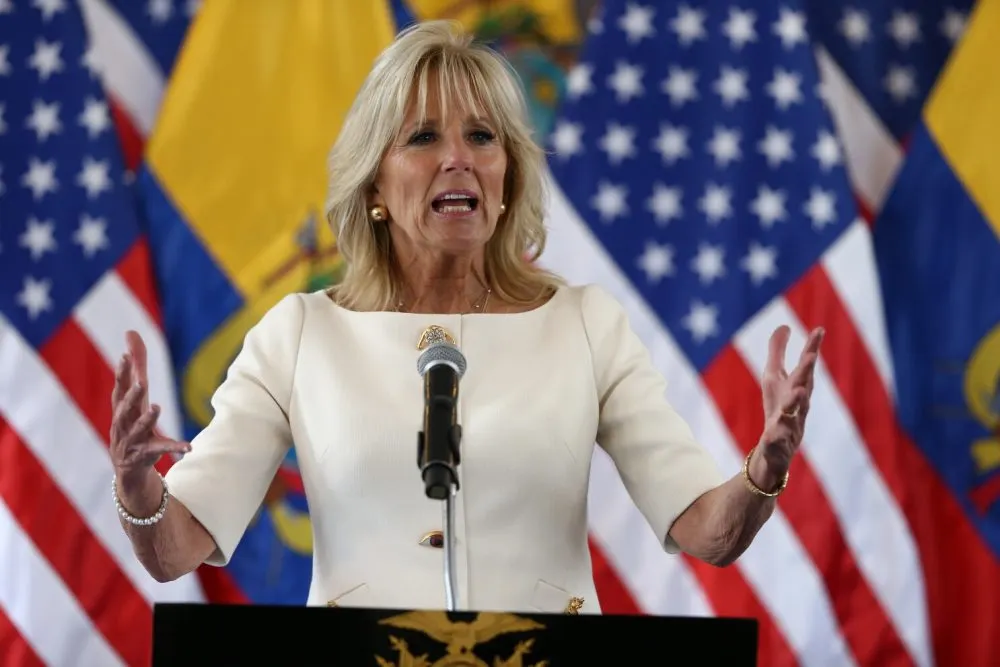 Jill Biden, esposa del presidente de EE. UU., supera la COVID-19