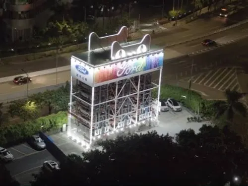 Inauguran la primera “máquina expendedora” de vehículos