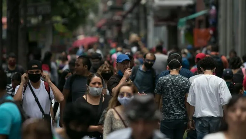 Uno de cada diez mexicanos no se vacunará contra COVID, según Facebook