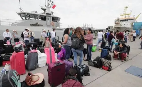 Recuperan su libertad personas que estaban en las Islas Marías
