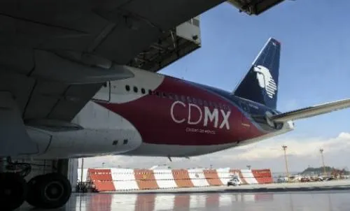 Cancelación y demora de 42 vuelos de Aeroméxico ante paro de pilotos