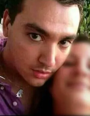 Capturan a profesor por abuso sexual de 17 menores