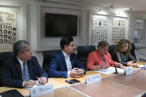 En Comisiones declaran improcedentes reformas a la Ley de Vivienda